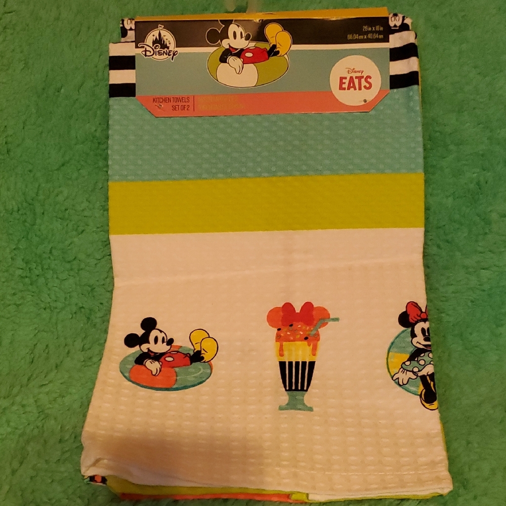 Disney Eats Mickey and Minnie Kitchen Towels